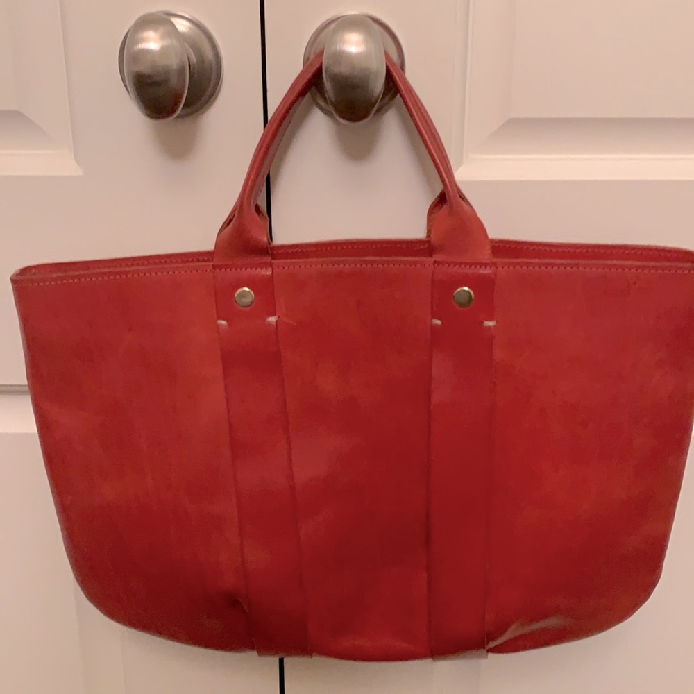 Clare V. Tote